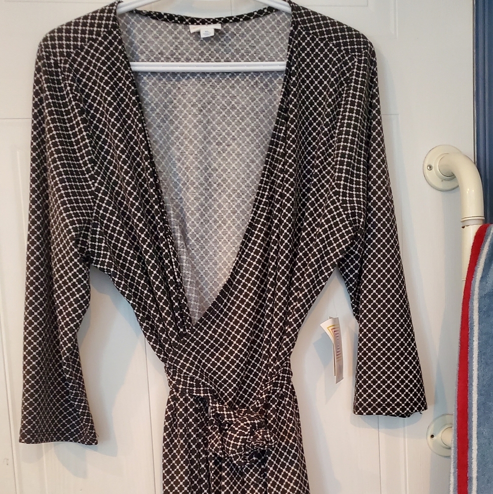 Lularoe wrap around Michelle dresses